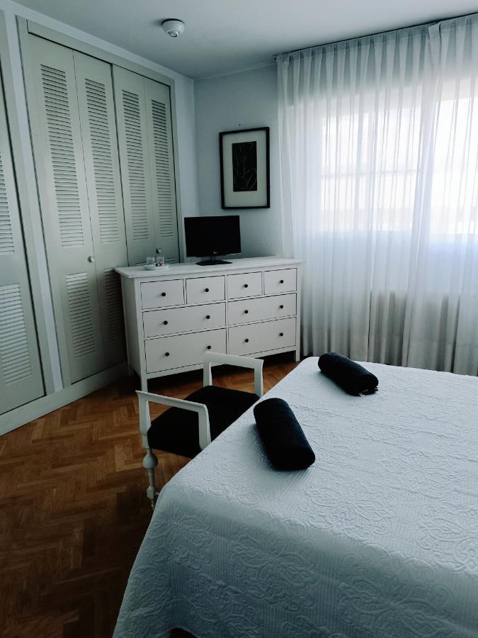 マドリードCasa De Mirthaアパートメント エクステリア 写真